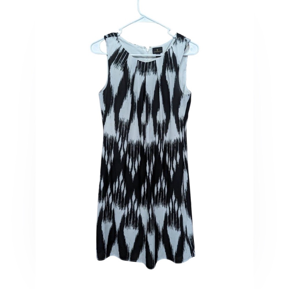 Worthington pleated color shift above knee dress size 4